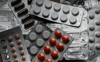 Fecal Capsules Vs. Probiotic Supplements!